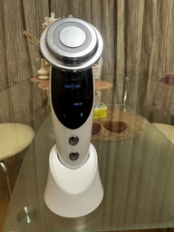 Микротоковый массажер для лица и шеи 7 режимов RF-лифтинг EMS с микротоками от отеков лифтинг и тонус кожи для омоложения фото от покупателей 5