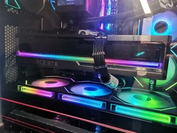 Відеокарта ASUS GeForce RTX 5080 ROG Astral OC 16GB GDDR7 DLSS4 (ROG-ASTRAL-RTX5080-O16G-GAMING) EU фото від покупців 1