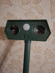 Відлякувач ультразвуковий кротів і птахів змій гризунів Solar Animal Repellent 01 на сонячній батареї + стробоскоп