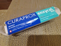 Зубная паста ферментная Curaprox Enzycal 1450 ppm 75 мл (7612412070002) фото от покупателей 1