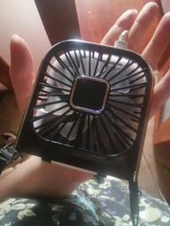 Вентилятор мини портативный аккумуляторный с павербанком 3000 mAh с подставкой для телефона ручной на шею с USB белый + черный фото от покупателей 3