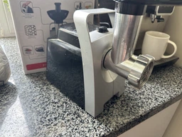 Мясорубка с насадкой для томатов Tefal 7IN1 NE109838 фото от покупателей 6