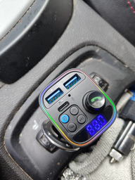 FM модулятор (фм трансмиттер) с Bluetooth 5.3 для автомобиля, FM/AUX быстрая автомобильная зарядка 30Вт / блютуз, PD Type-C + USB адаптер, переходник для громкой связи фото от покупателей 1