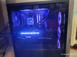 Система водяного охлаждения MSI Mag Coreliquid A13 240 Black фото от покупателей 1