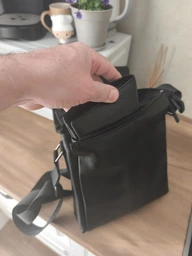 Мужская кожаная сумка-планшет Laras 10t8871 Черная (ROZ6205065001) фото от покупателей 5