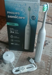Электрическая зубная щетка Philips Sonicare HX4021/01 серии 2100 фото от покупателей 1
