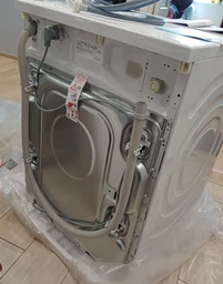 Стиральная машина полногабаритная Bosch Serie 6 WGK264F0UA фото от покупателей 3
