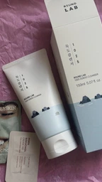 М'яка пінка для очищення шкіри ROUND LAB 1025 Dokdo Cleanser (150 мл)