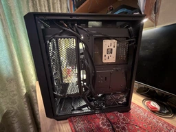Корпус MSI MAG FORGE 330R AIRFLOW фото от покупателей 13
