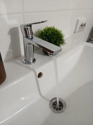 Смеситель для раковины HANSGROHE Rebris E 80 72550000 с донным клапаном фото от покупателей 1