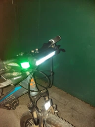 Велосипедная LED фара велосипедный фонарь передний велофара аккумуляторная на руль фото от покупателей 12