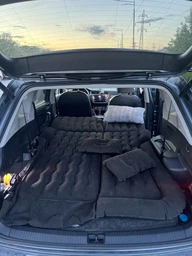 Надувной автомобильный матрас в машину для авто на задние сиденья 185х150х13 см (насос в комплекте), идеально для поездок фото от покупателей 3