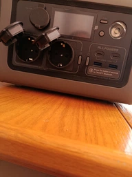 Зарядна станція Allpowers R600 299Wh 600W Refurbished фото від покупців 2