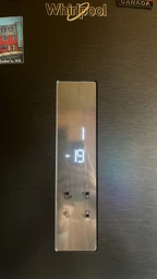 Холодильник з морозильною камерою Whirlpool WHK 26363 XBR5E