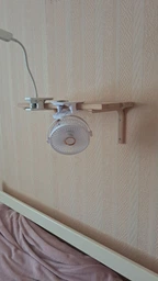 Аккумуляторный настольный мини-вентилятор на прищепке (белый) фото от покупателей 2