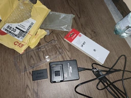 Акумулятор Canon LP-E17 з зарядним пристроєм (EOS RP M3 M5 M6 200D 750D 760D 850D) 1040 мАг