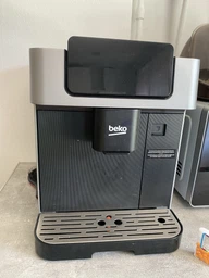 Кофемашина автоматична Beko CEG7304X фото від покупців 2