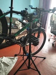 Стійка для велосипеда Bike Repair Stand з полицею, чорний (RS-100) фото від покупців 1