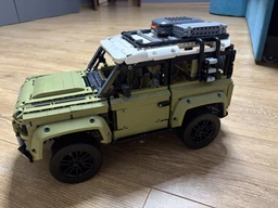 Конструктор Technic – Land Rover Defender на 2573 деталей (42110) фото від покупців 4