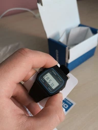 Чоловічий годинник з точним кварцовим механізмом CASIO F-91W-1YER фото від покупців 2