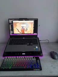 Охлаждающая подставка для ноутбука Dyxon MEGAFREEZE 18 Gaming Pro RGB Illumination Black (DXNMGFGP18B) фото от покупателей 5