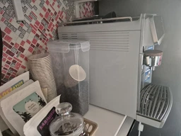 Кофемашина Philips LatteGo Pro серії 8000 Café Aromis EP8757/20 фото от покупателей 2