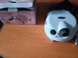 Фрезер для манікюру та педикюру професійний 65W 45000 об. хв + подарунок 7 алмазних фрез білий