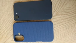 Панель Spigen Liquid Air для Apple iPhone 16 Navy Blue (8809971230902) фото від покупців 2