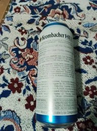 Подарунковий набір пива Krombacher Pils 4.8% 0.5 л х 2 шт + Krombacher Hell 5% 0.5 л х 2 шт + Krombacher Weizen 5.3% 0.5 л х 2 шт + термосумка (4008287911213_4008287913217)