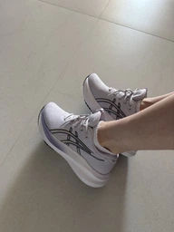 Женские кроссовки для бега ASICS Gel-Excite 11 1012B861-001 40 (8.5US/6.5UK) 25.5 см Черный/Серый (4570158873918) фото от покупателей 2