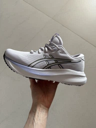 Женские кроссовки для бега ASICS Gel-Excite 11 1012B861-001 40 (8.5US/6.5UK) 25.5 см Черный/Серый (4570158873918) фото от покупателей 1