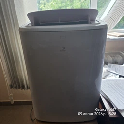 Мобільний кондиціонер ELECTROLUX EXP26U339CW