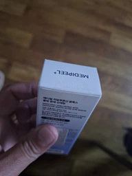 Солнцезащитная сыворотка Medi Peel Mooltox Hyaluronic Acid Water Glow Sun Serum 52 мл срок годности до 17.12.2026 фото от покупателей 1