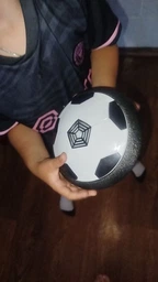 Аером'яч інтерактивний левітуючий на батарейках Hoverball, дитячий повітряний футбольний м'яч з LED-підсвічуванням та м’яким захисним бампером для гри в приміщенні Чорний з білим, FBS-153