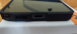 Чохол Spigen Optik Armor Case для Samsung Galaxy S26 Ultra Black (ACS10687) фото від покупців 7