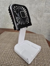 Вентилятор міні портативний акумуляторний з павербанком 3000 mAh з підставкою для телефона ручний на шию з USB білий + чорний фото від покупців 3