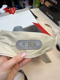 Масажер портативний акумуляторний Massager shoulder neck waist back legs для шиї, спини та тіла з підігрівом бежевий фото від покупців 3