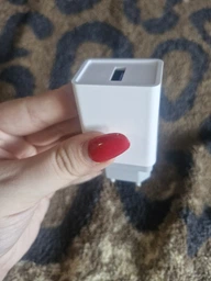 Сетевой адаптер Fast Charge 5V 2A USB White