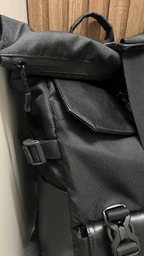 Стильный и практичный рюкзак роллтоп для ноутбука Rolltop для путешествий черного цвета