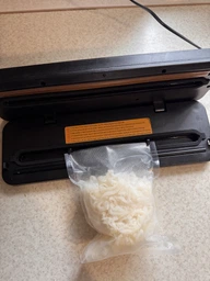Вакууматор бытовой для продуктов питания Vacuum Sealer 120W 60 вакуумный упаковщик автоматический + 10 пакетов фото от покупателей 4