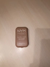 Бронзирующая крем-пудра для лица NYX Professional Makeup Buttermelt 03 Deserve Butta 5 г (800897254704)