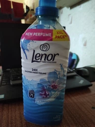 Кондиціонер для білизни Lenor Пробудження весни 930 мл (8001090206855)