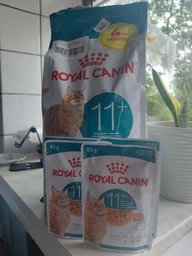 Сухий корм Royal Canin (Роял Канін) Ageing 11+ Poultry для котів похилого віку з м'ясом птиці 400 г (арт R475948)