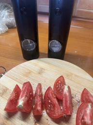 Электрическая мельница для специй с подсветкой, 1 шт. Electric Grinder Rechargeable для измельчения соли и перца, USB, черная фото от покупателей 3