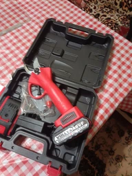 Секатор акумуляторный VOLLYX RED 21V кусторез садовые ножницы + 2 аккумулятора + кейс фото от покупателей 2