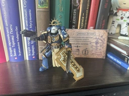 Фігурка Warhammer 40k Ultramarines Levantus with Power Sword 1/18 фото від покупців 1