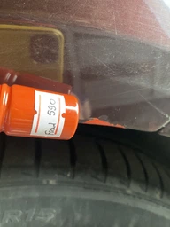 Олівець з авто фарбою за VIN-кодом 2в1 20ml підфарбування подряпин відколів
