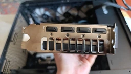 Видеокарта Gigabyte GeForce RTX 5060 Ti WINDFORCE MAX OC 16G (GV-N506TWF2MAX OC-16GD) фото от покупателей 2