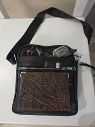 Мужская кожаная барсетка через плечо Tiding Bag BON6165 19×22×5 черная — компактная сумка с карманами для документов и телефона фото от покупателей 1