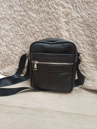 Мужская кожаная барсетка через плечо Tiding Bag BON6165 19×22×5 черная — компактная сумка с карманами для документов и телефона